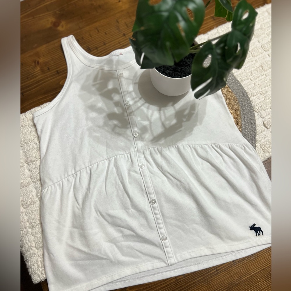 NWOT Abercrombie Tank Top